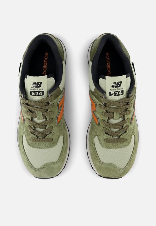 New Balance  - 574 v2
