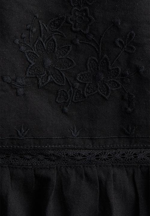 H&M - Embroidered a-line dress - black