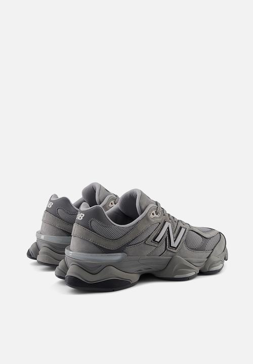 New Balance  - 9060
