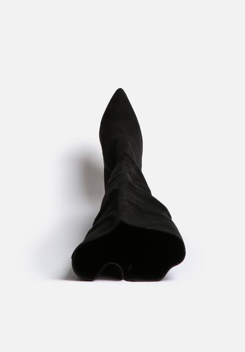 Footwork - Karolina