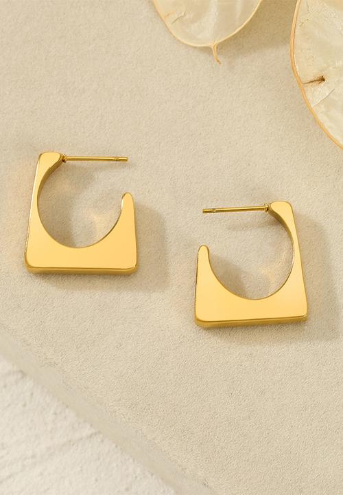 Zoe on Trend - Modern hoop earring- gold