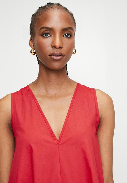 edit - V-Neck Maxi Trapeze Dress - Red