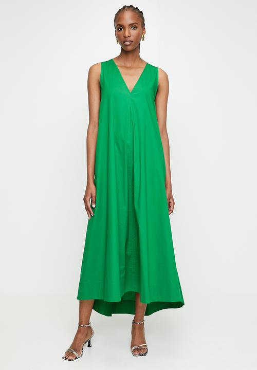 green emerald velvet dress Mac Duggal - Green High Neck Floral Embellished Mesh Trapeze Gown main image 1