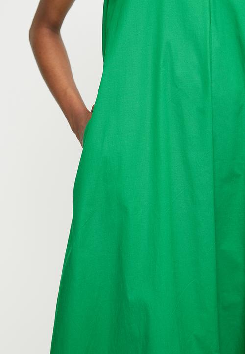 edit - V-Neck Maxi Trapeze Dress - Green
