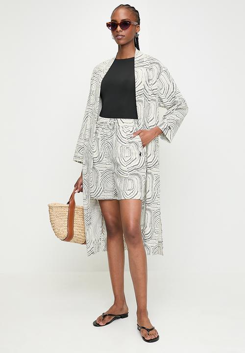 POLO - Wmn Carey Printed Short - Off White