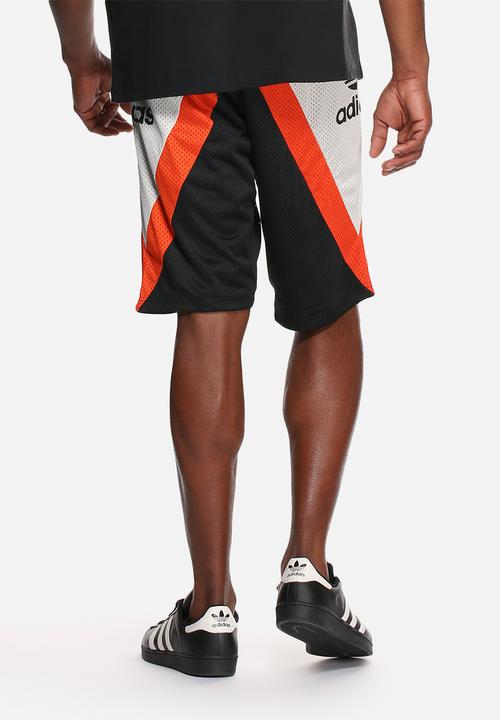 adidas Originals - Basketball shorts