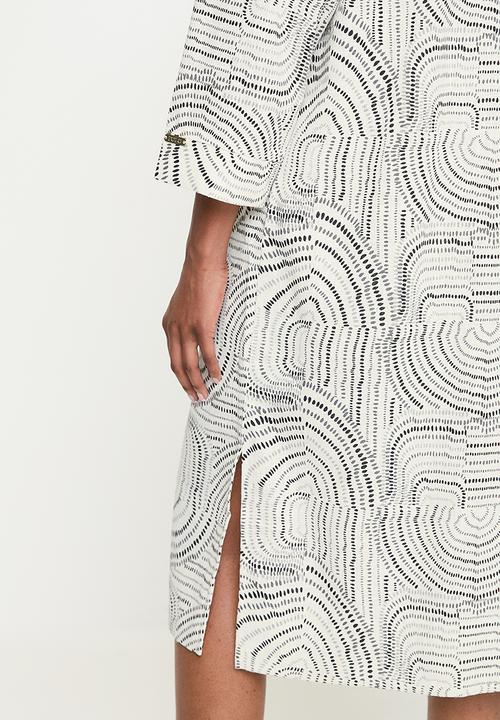 POLO - Wmn Cristina Long Sleeve Printed Kimono - Off White