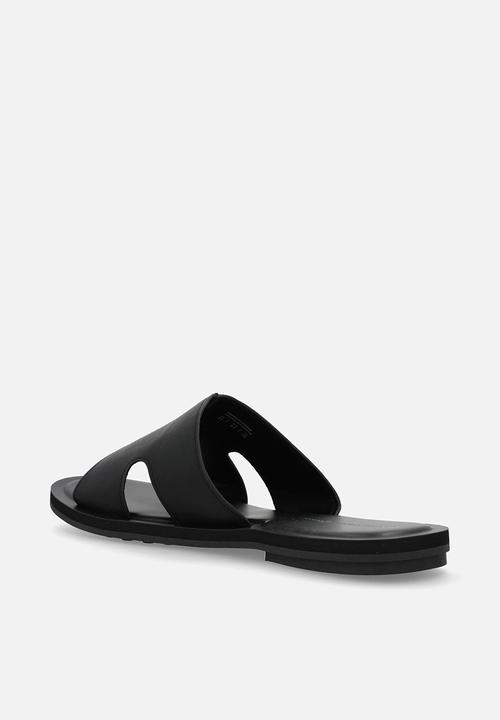 Call It Spring - Amil - Black