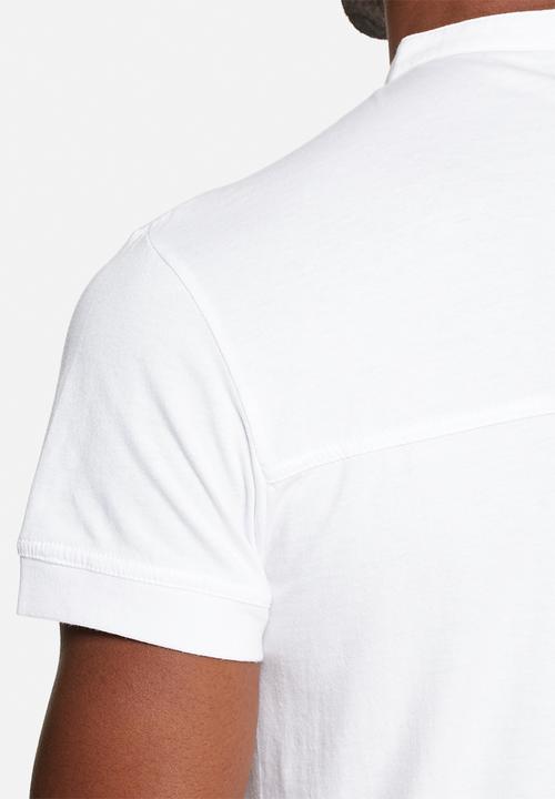 S.P.C.C - Henley placket tee