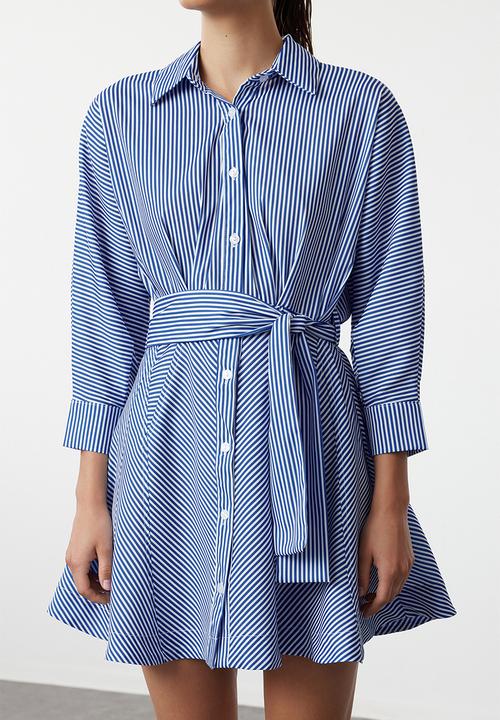 Trendyol - Belted striped mini shirt dress - blue