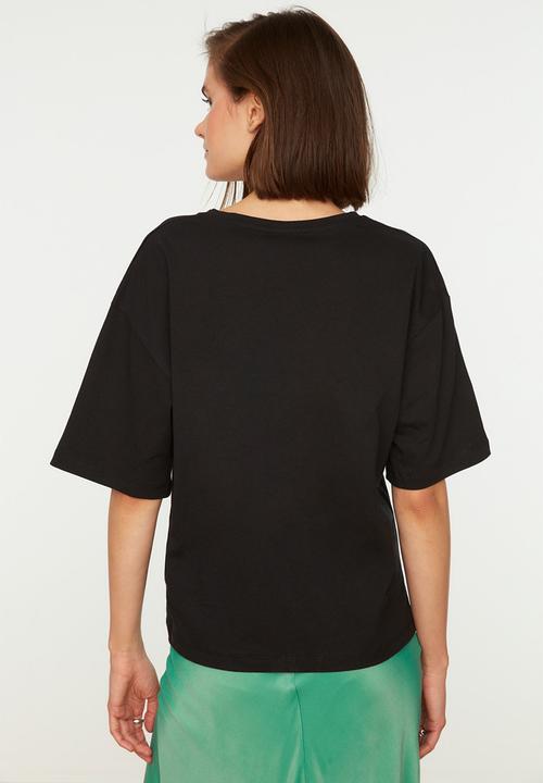 Trendyol - Slogan Printed Relaxed Crew Neck Knitted T-Shirt - Black