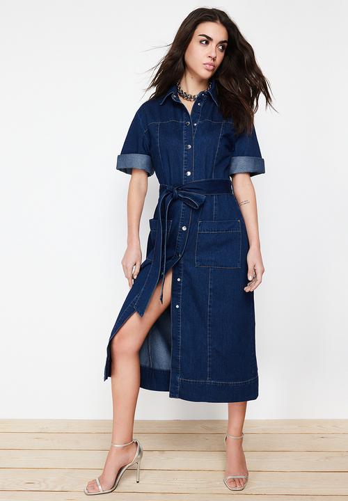 Trendyol - Belted Denim Midi Dress - Blue