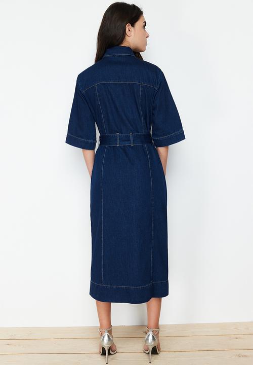 Trendyol - Belted Denim Midi Dress - Blue