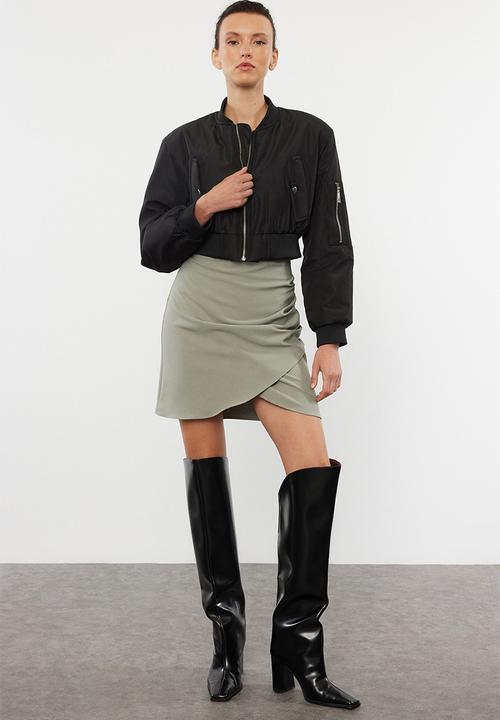 Trendyol - Ruffle Detailed Double Breasted Mini Woven Skirt - Khaki