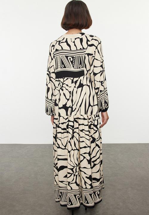 Trendyol - Geometric Viscose Dress - Beige