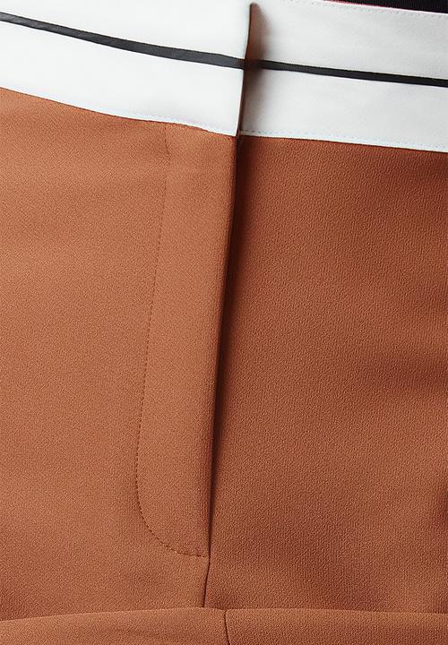 Trendyol - Waist detailed woven shorts skirt - brown
