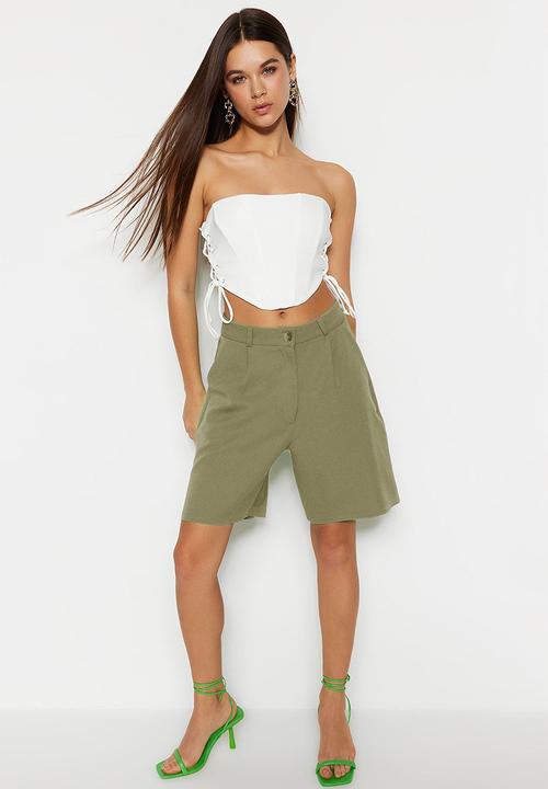 Trendyol - Pocket Shorts - Light Khaki
