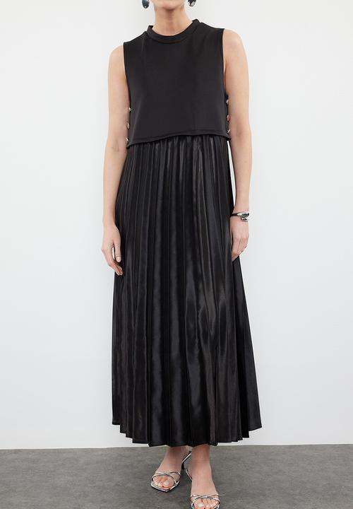 Trendyol - Pleated Satin Undershirt Dress - Black