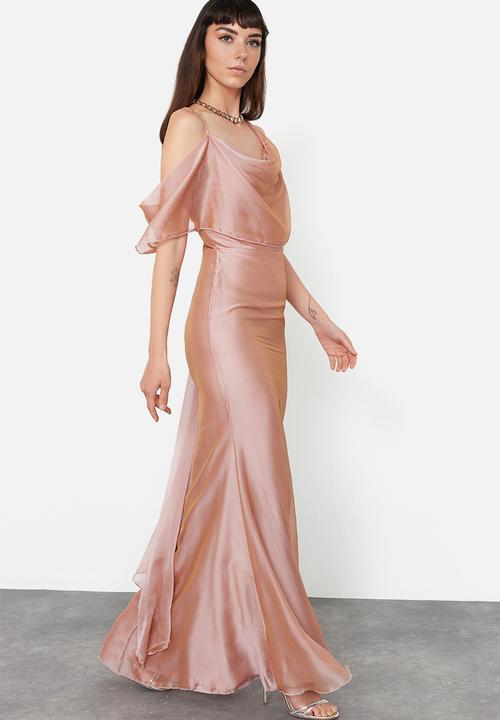 Trendyol - Carmen Collar Woven Chiffon Long Elegant Evening Dress - Pink
