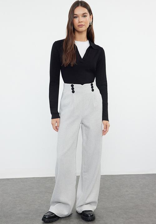 Trendyol - Button detailed wide leg woven trousers - light grey