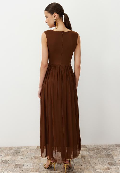 Trendyol - Window/Cut Out Detailed Knitted Tulle Dress - Brown