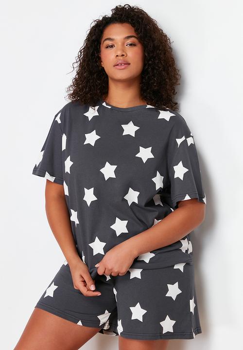 Trendyol - Plus Star printed knitted pajama set - anthracite