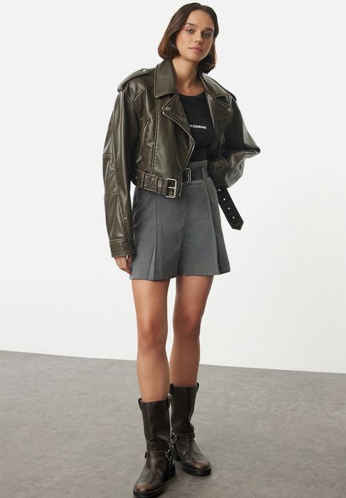 Trendyol - Belted Shorts - Anthracite