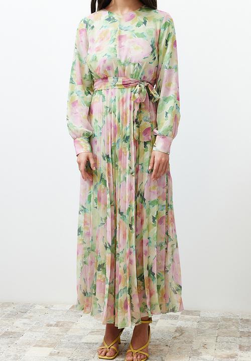 Trendyol - Floral Pleated Chiffon Dress - Light Green
