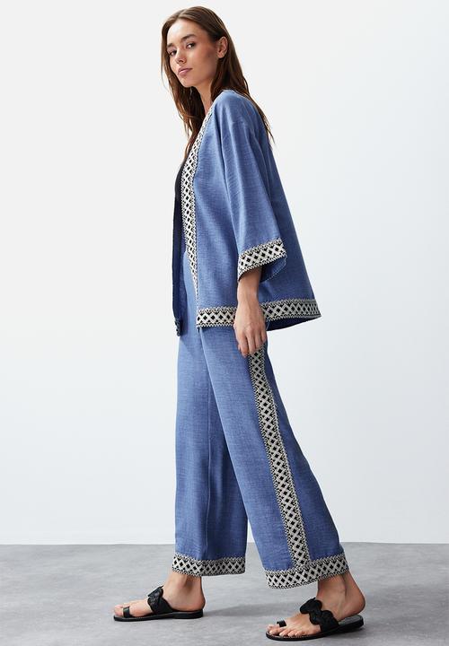 Trendyol - Embroidered Kimono Set - Indigo