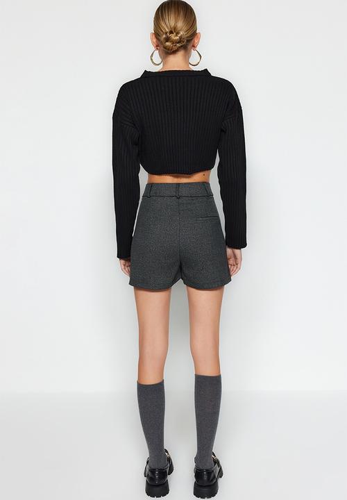 Trendyol - Regular Fit Woven Shorts - Anthracite