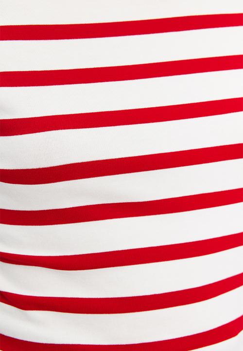 Trendyol - Boat Neck Stretch Knit Blouse - Red & White 