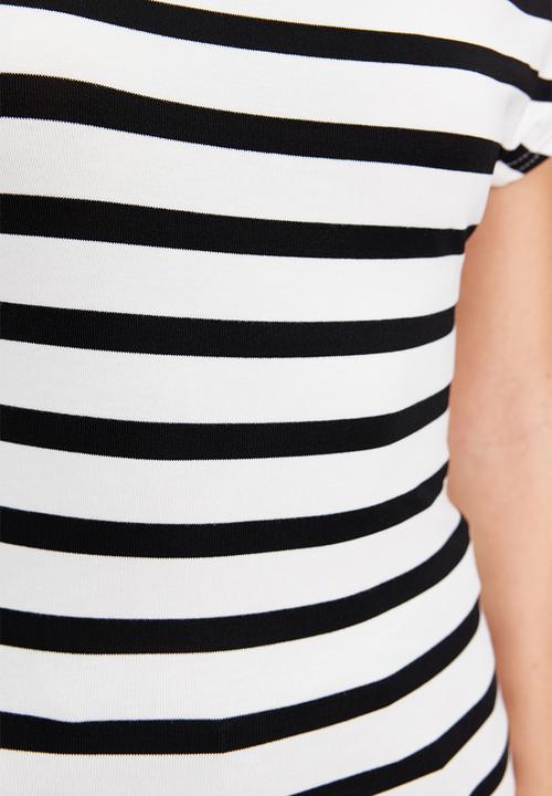 Trendyol - Boat neck stretch knitted top - black & white