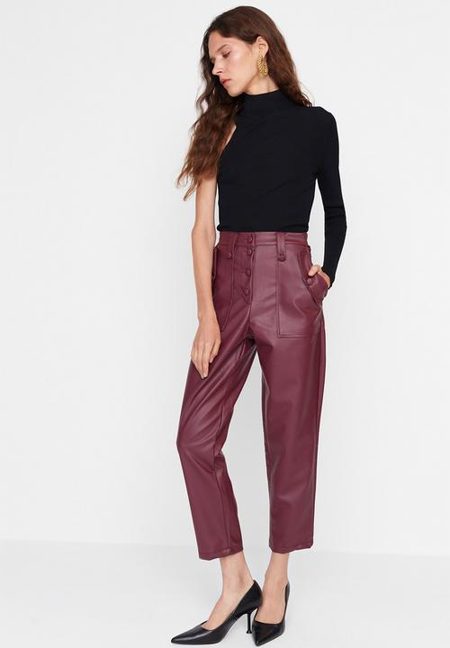 Trendyol - Limited Edition Carrot Woven Front Button Faux Leather Trousers - Plum