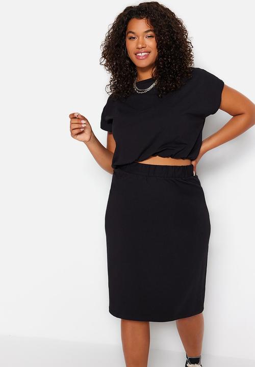 Trendyol - Plus Crew Neck Two Piece Set - Black