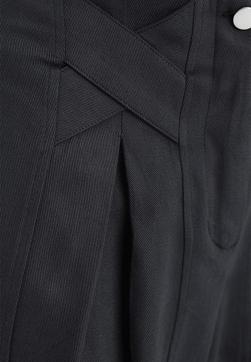 Trendyol - Carrot Pattern Stripe Detailed Woven Trousers - Anthracite