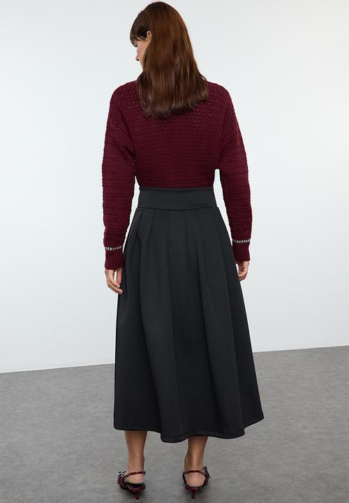 Trendyol - High Waist Flared Pleat Detailed Midi Skirt - Black