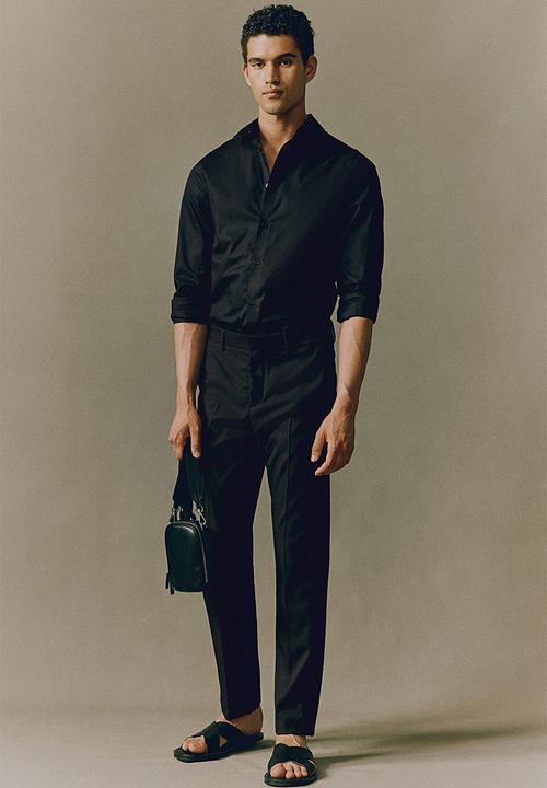 H&M - Slim fit shirt - black