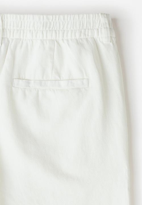 H&M - Regular fit linen-blend trousers - white