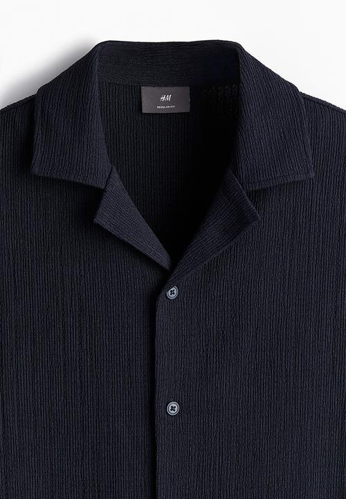 H&M - Regular fit crinkled resort shirt - navy blue