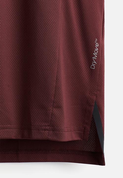 H&M - Regular fit sports top in drymove™ - Red