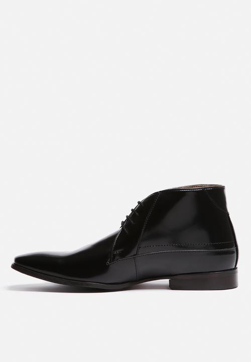 Watson Shoes - Fenton