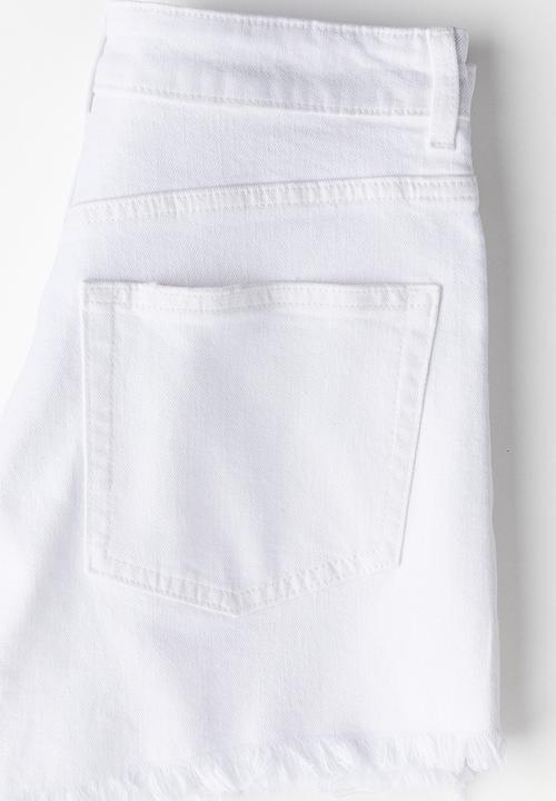 H&M - High-waisted denim shorts - white