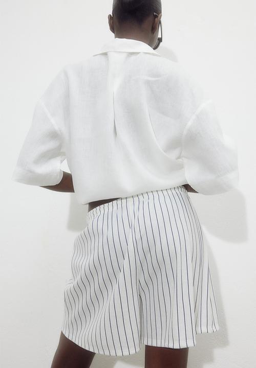 H&M - Pull-on shorts - white & blue striped