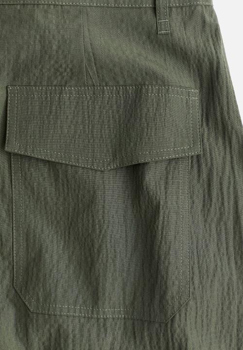 H&M - Textured-weave cargo trousers - dark green