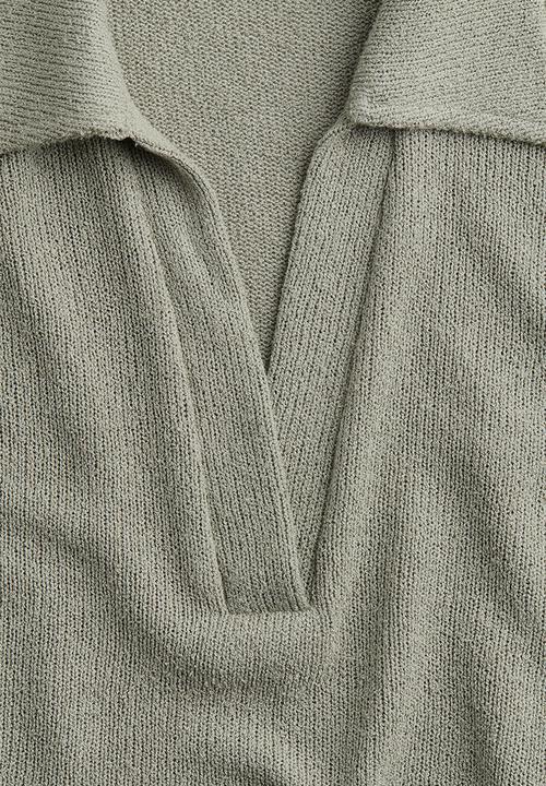 H&M - Collared top - sage green