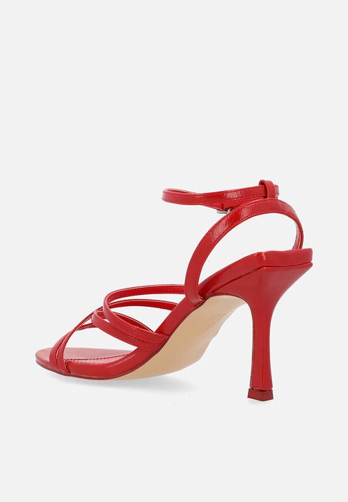 Public Desire - Free spirit strappy heel - red