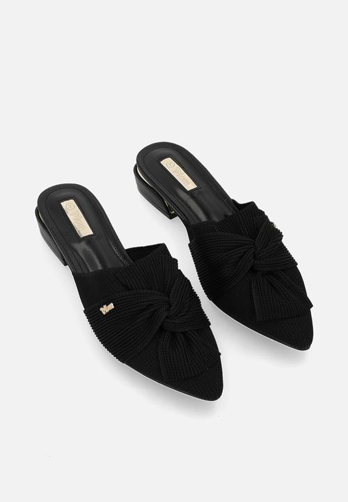 Plum - Leona slip-on flat - black
