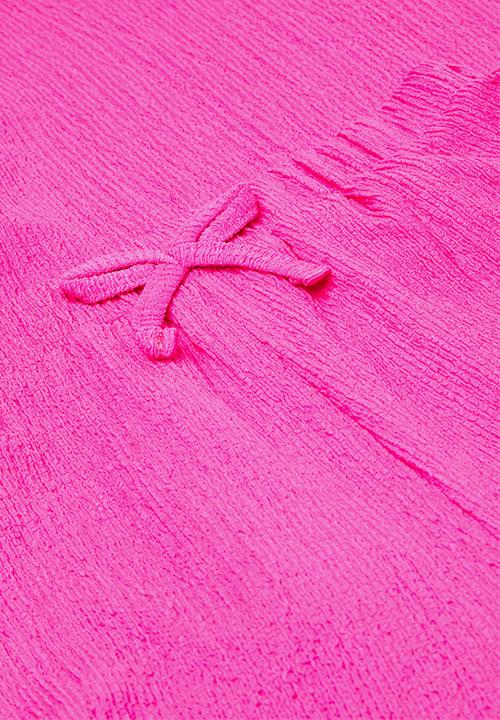 Pop Candy - Frilled sleeve set - neon pink