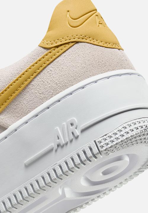 Nike - Nike Air Force 1 Sage Low