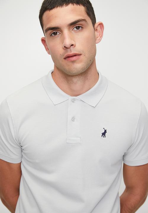 POLO - Essential Pique Short Sleeve Golfer - Grey